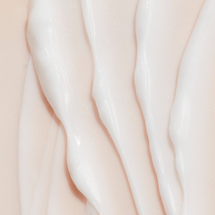 a curl can dream weightless conditioner texture