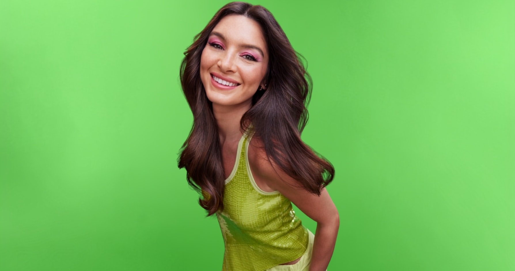 How to Actually Hydrate Dry Hair: Your Matrix Moisture Routine