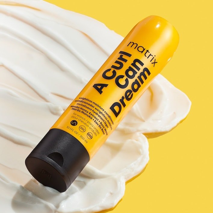Matrix-2024-A-Curl-Can-Dream-Weightless-Moisture-Conditioner-Packshot-Texture